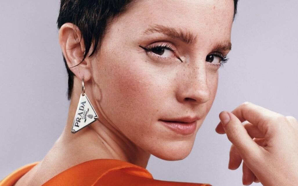Эмма Уотсон официально объявлена лицом Prada Beauty