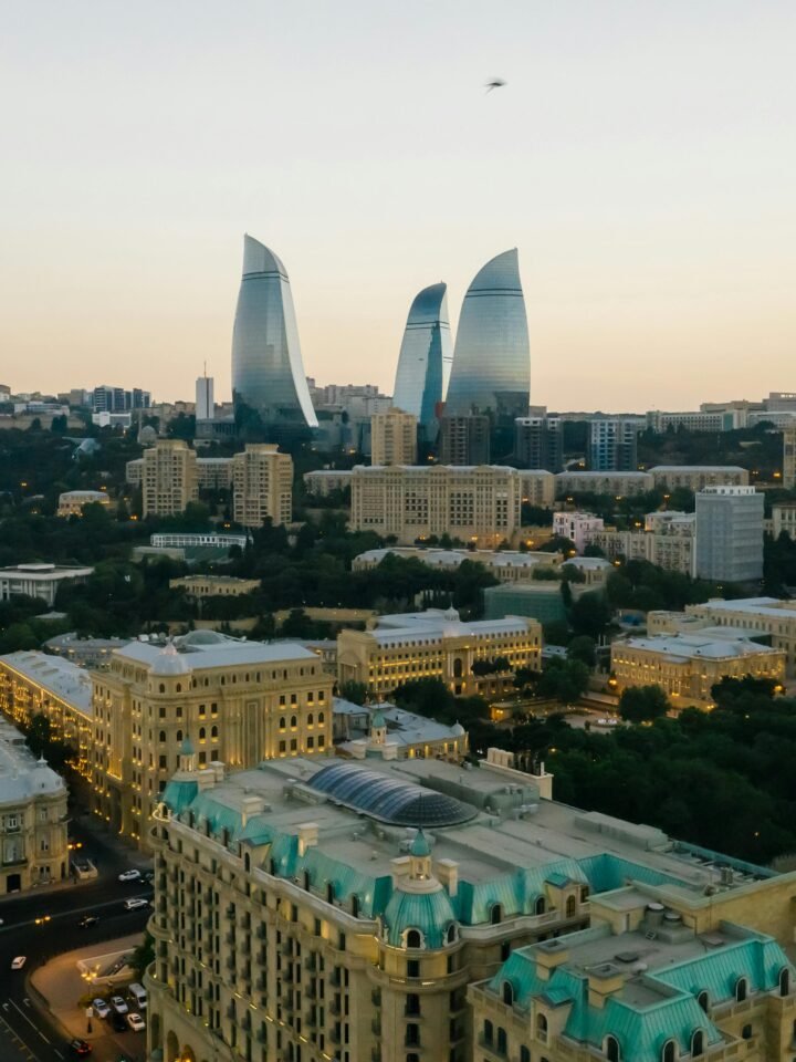 Вопреки стереотипам: русские в Баку